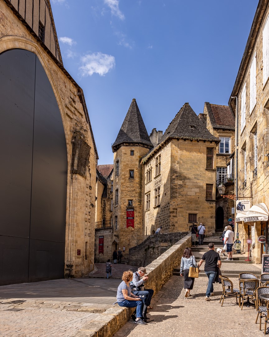 sarlat ville d’art et d’Histoire, portes Jean Nouvel